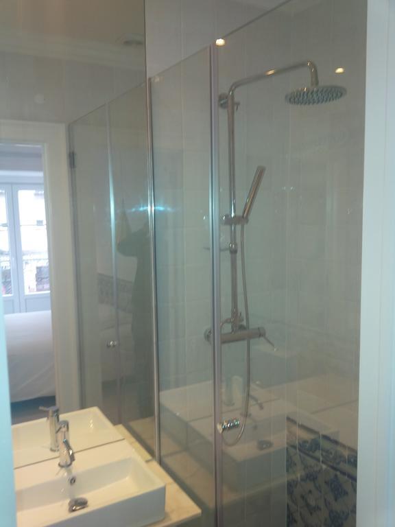 Costa Castle Apartment Lisbon Room photo